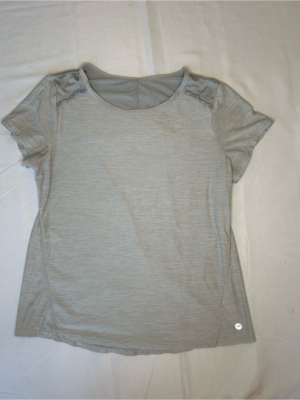 Girls Light Gray Short-Sleeve Performance Tee
